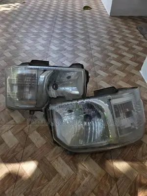 KDH 2016 Headlights
