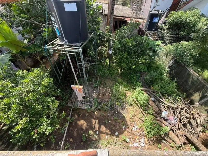 10.98 Perch Land with House for Sale Hendala