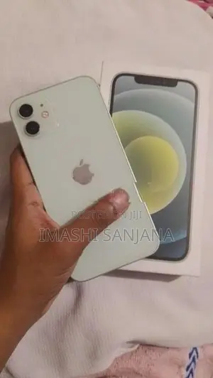 Apple iPhone 12 (Used)