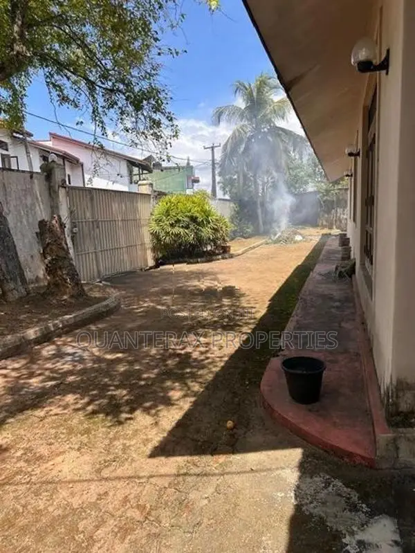 Commercial Land for Sale – Pita Kotte