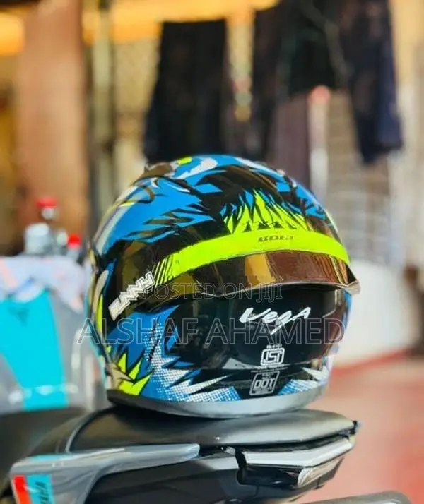 Vega Helmet