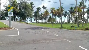 මාතර බිම් කොටස්