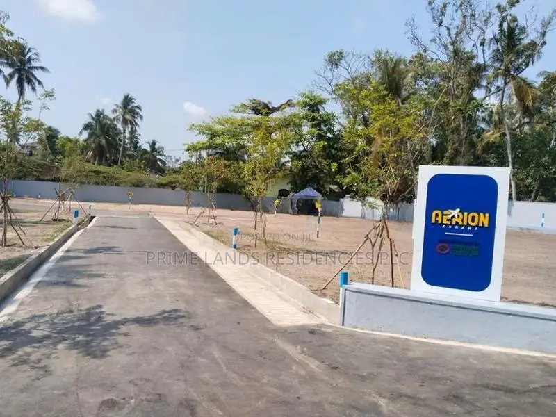 කිරිබත්ගොඩින් අගනා බිම් කොටස්