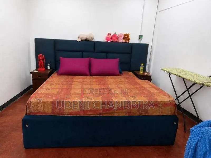 Bedroom Furniture Set