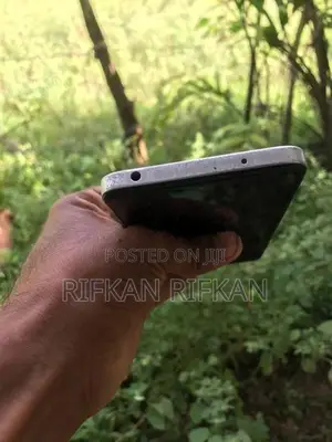 Xiaomi 12 (Used)