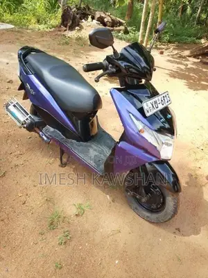 Honda Dio 2012