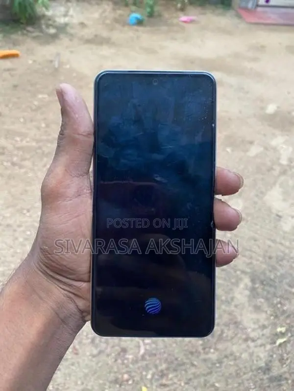 Vivo Y200e (Used)