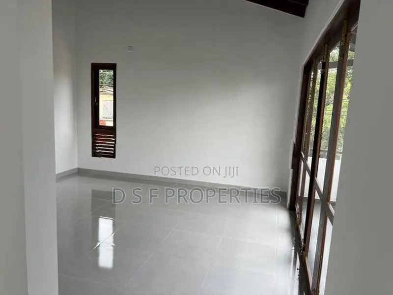 A BRAND NEW TWO STORY LUXURY HOUSE In POLGASOWITA