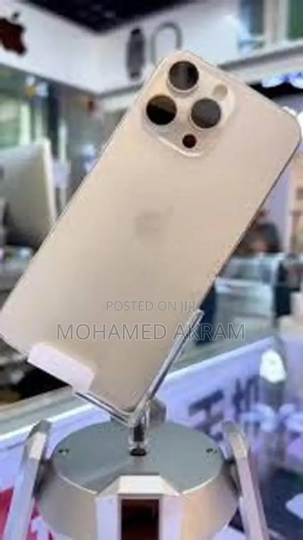Apple iPhone 15 Pro (Used)