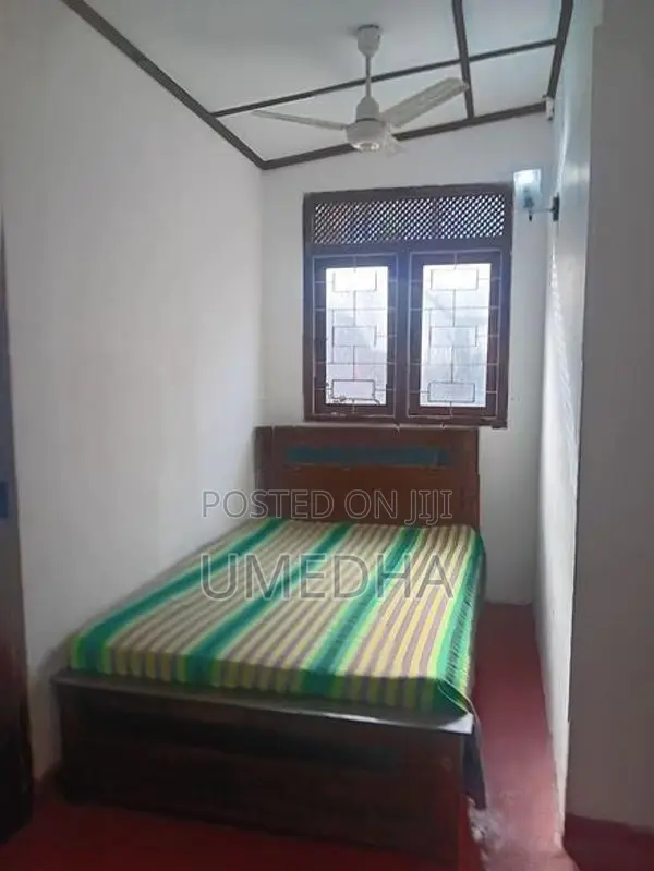 Room for Rent girls in Kottawa
