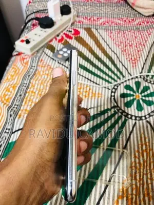Apple iPhone X I phone (Used)