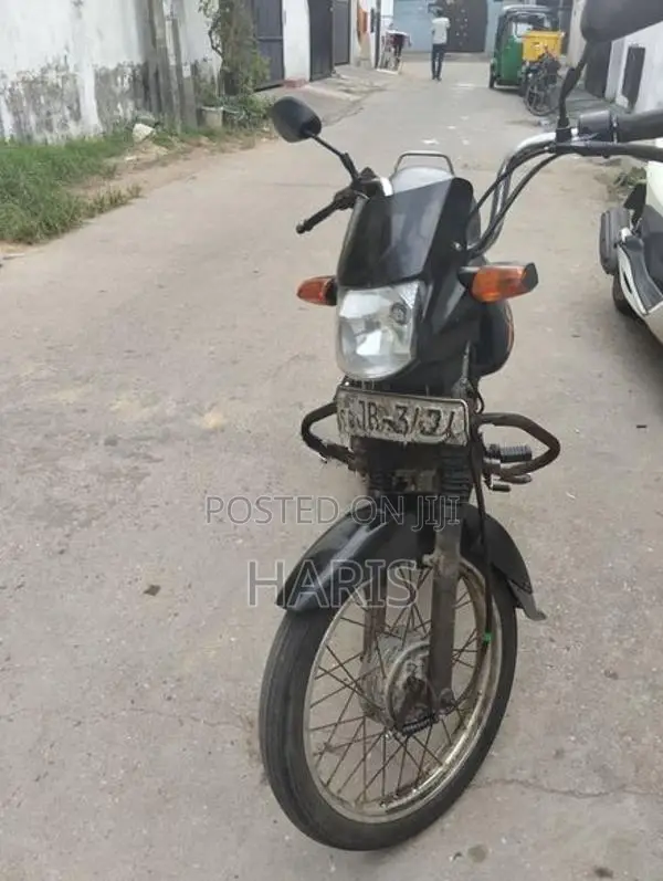 Bajaj Byk 2004