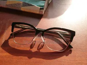 Photochromic Sunglass