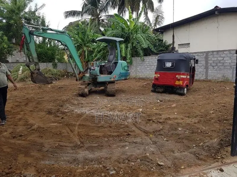 වත්තල වෙඩිකන්ද පෙදෙසින් වටිනා ඉඩමක් විකිණීම