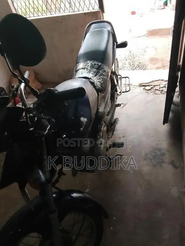 Yamaha Libero 2005