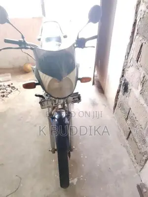 Yamaha Libero 2005