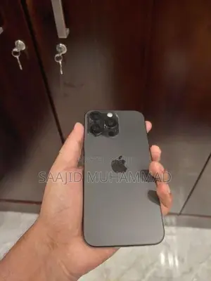 Apple iPhone 15 Pro Max (Used)