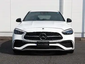 Mercedes Benz C200 AMGLine 2025
