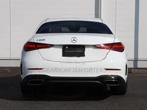 Mercedes Benz C200 AMGLine 2025