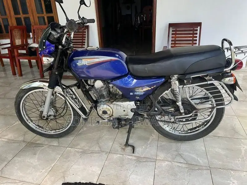 Bajaj Boxer 2005