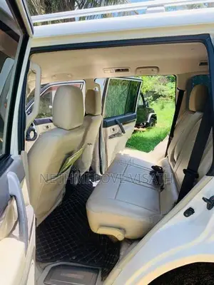 Mitsubishi Montero 2013