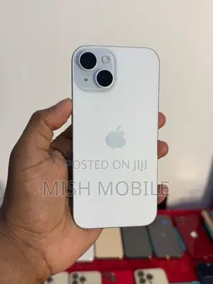 Apple iPhone 15 256GB (Used)