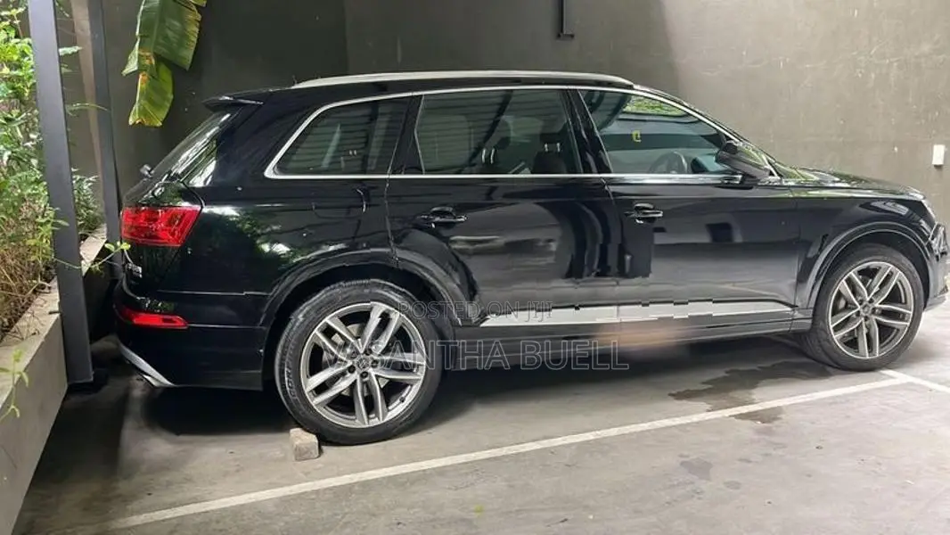 Audi Q7 2016