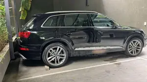 Audi Q7 2016