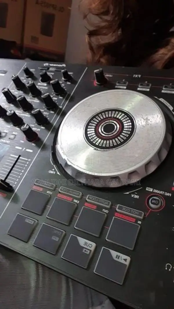 DJ Pioneer Serato S2B Controller