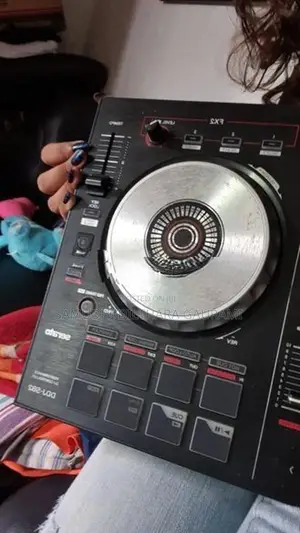 DJ Pioneer Serato S2B Controller