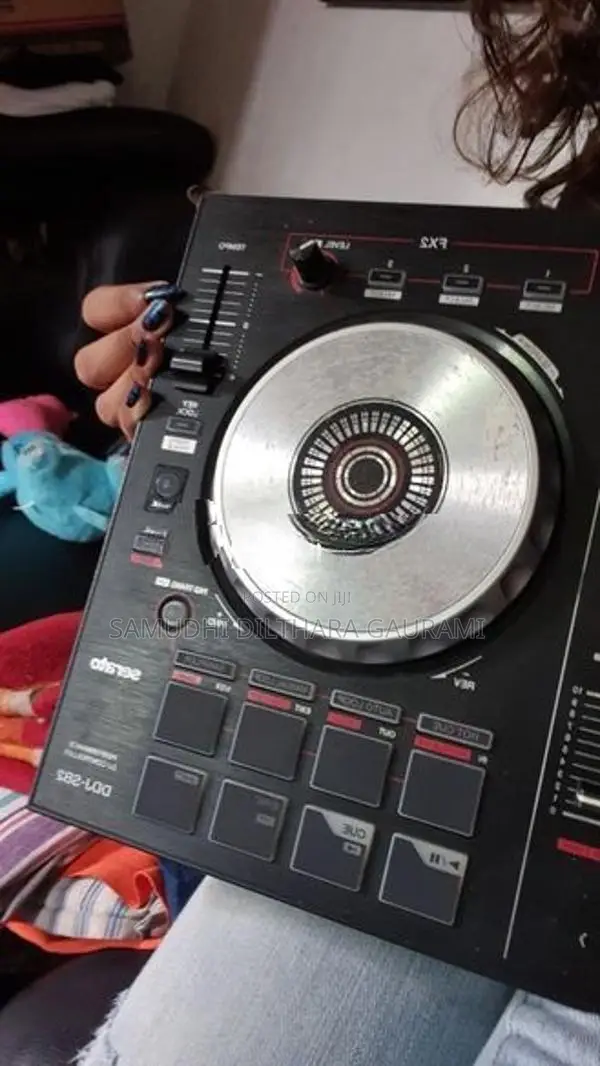 DJ Pioneer Serato S2B Controller