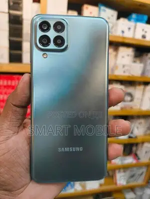 Samsung Galaxy M33 5G 6GB 128GB (Used)