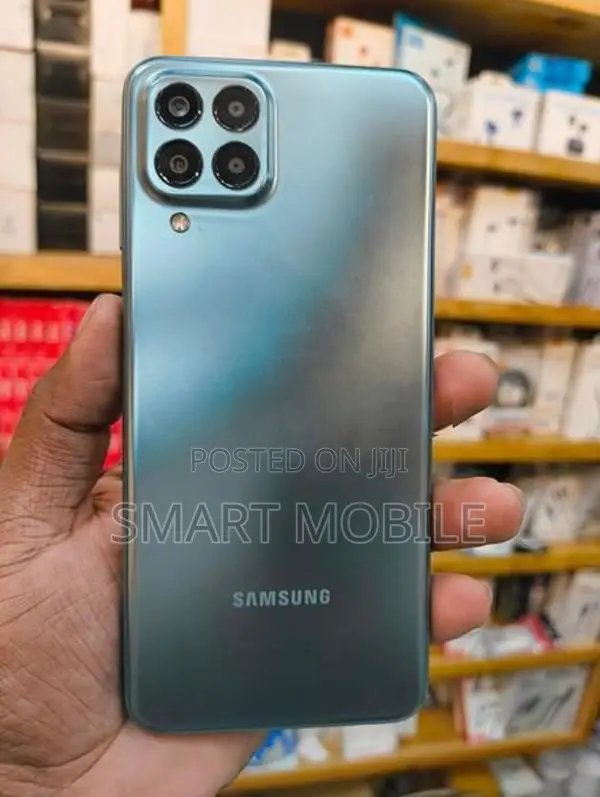 Samsung Galaxy M33 5G 6GB 128GB (Used)