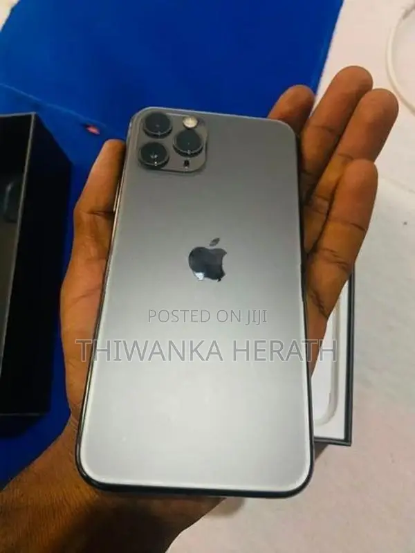 Apple iPhone 11 Pro (Used)