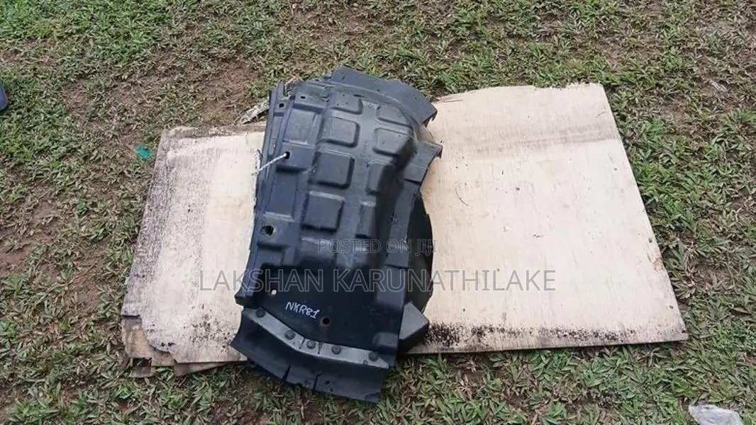 Isuzu inner guard NKR81