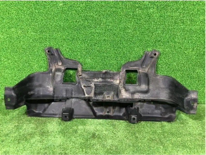 Suzuki Every under guard DA64