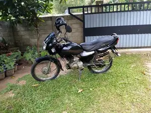 TVS Victor 2003
