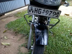TVS Victor 2003