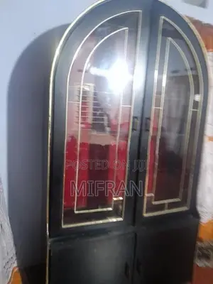 Display Cabinet