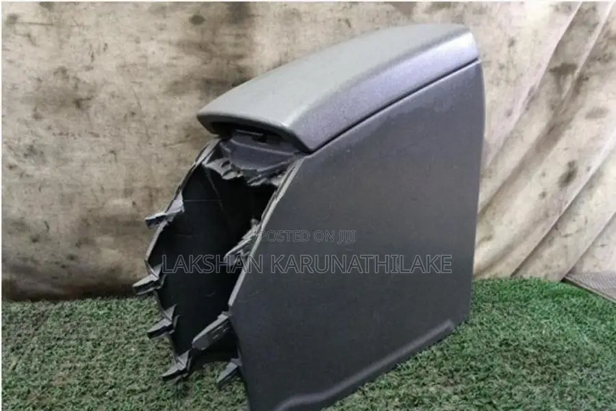 Toyota Prius Center Console ZVW30