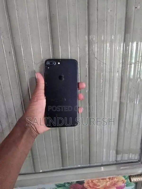 Apple iPhone 7 Plus 128GB (Used)