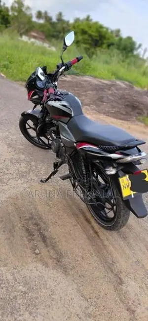Bajaj Discover 125 2019