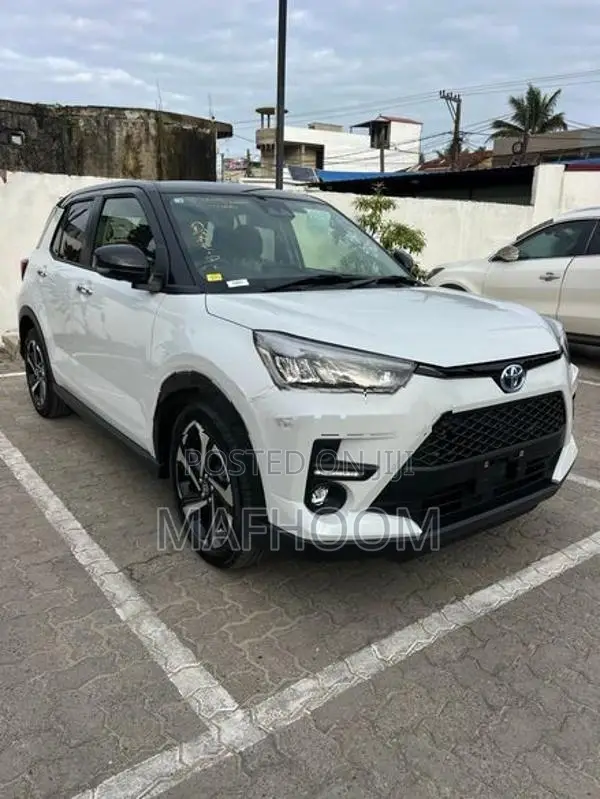 Toyota Raize Z Hybrid 4 Way 2026