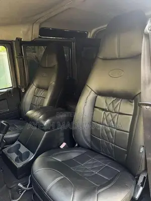 Land Rover Defender 2007