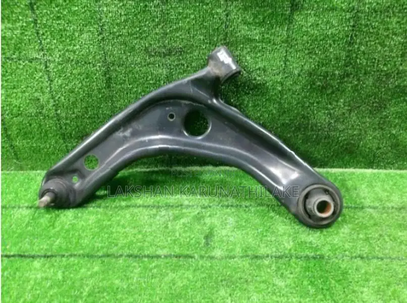 Toyota Vitz Lower Arm KSP130