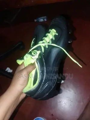 Sports Shoe