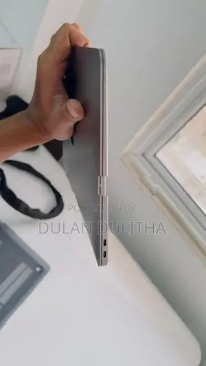 Apple MacBook Air M1