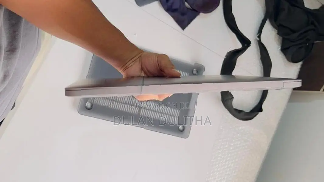 Apple MacBook Air M1