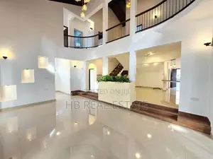 Piliyandala Architecture Designed Super Luxury Two Storey House