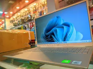 Dell Inspiron 5590 Laptop